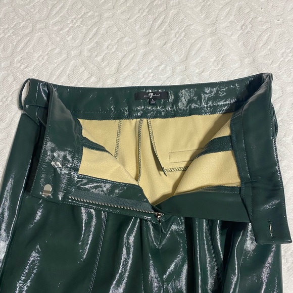 Green vinyl like ladies slacks. Size Large NWOT - Picture 2 of 8